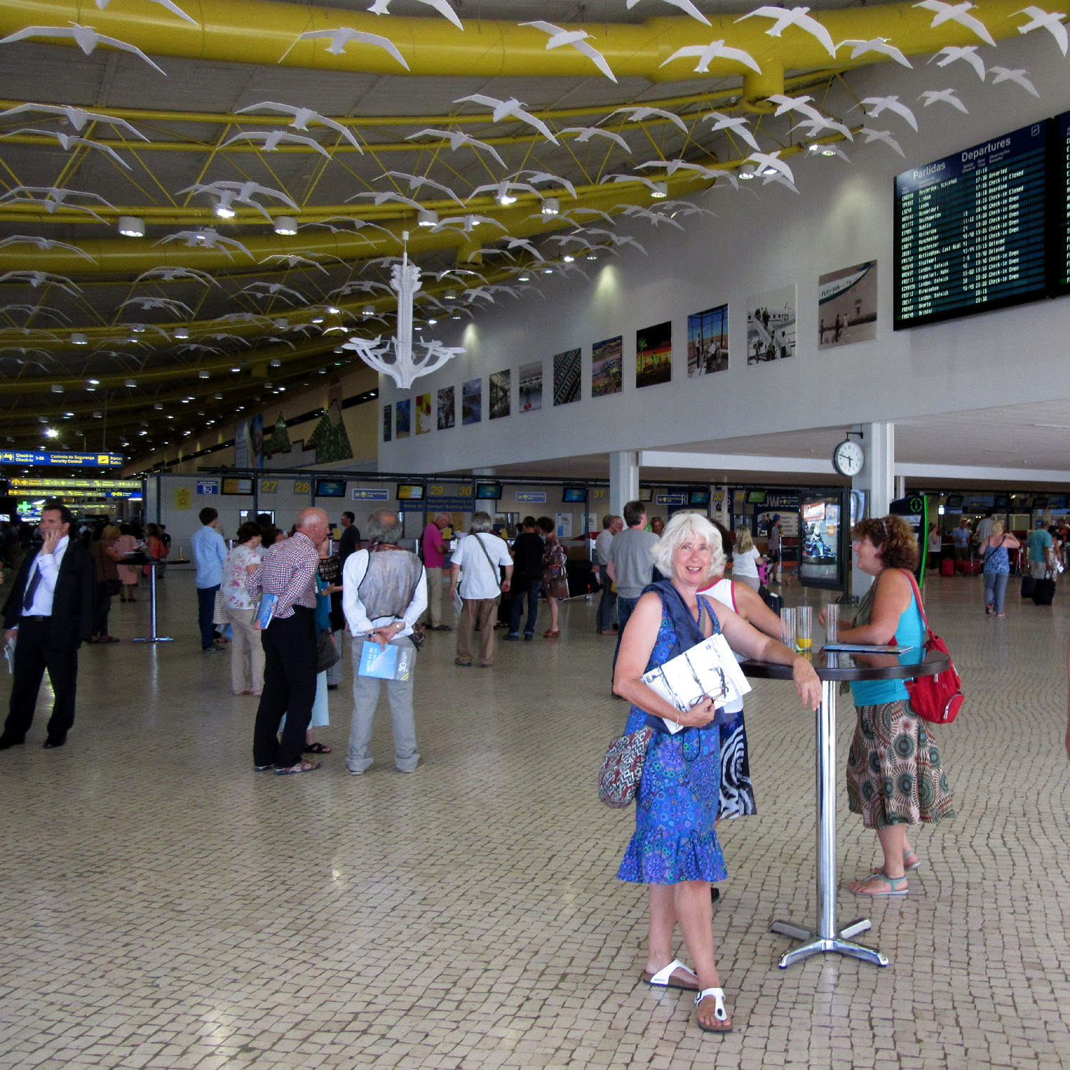 Faro Airport exhibition celebrating 50 years